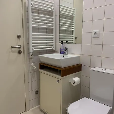 Up Estalagem Dos Padres ベッド・アンド・ブレックファスト アルベルガリア・ア・ヴェーリャ